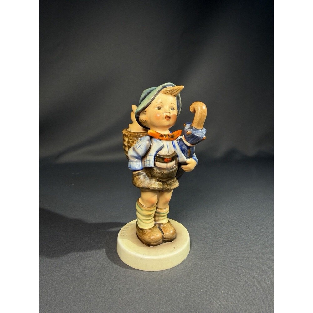 Goebel M.I. Hummel #198/I Home From Market 5.5” Vintage German Figurine